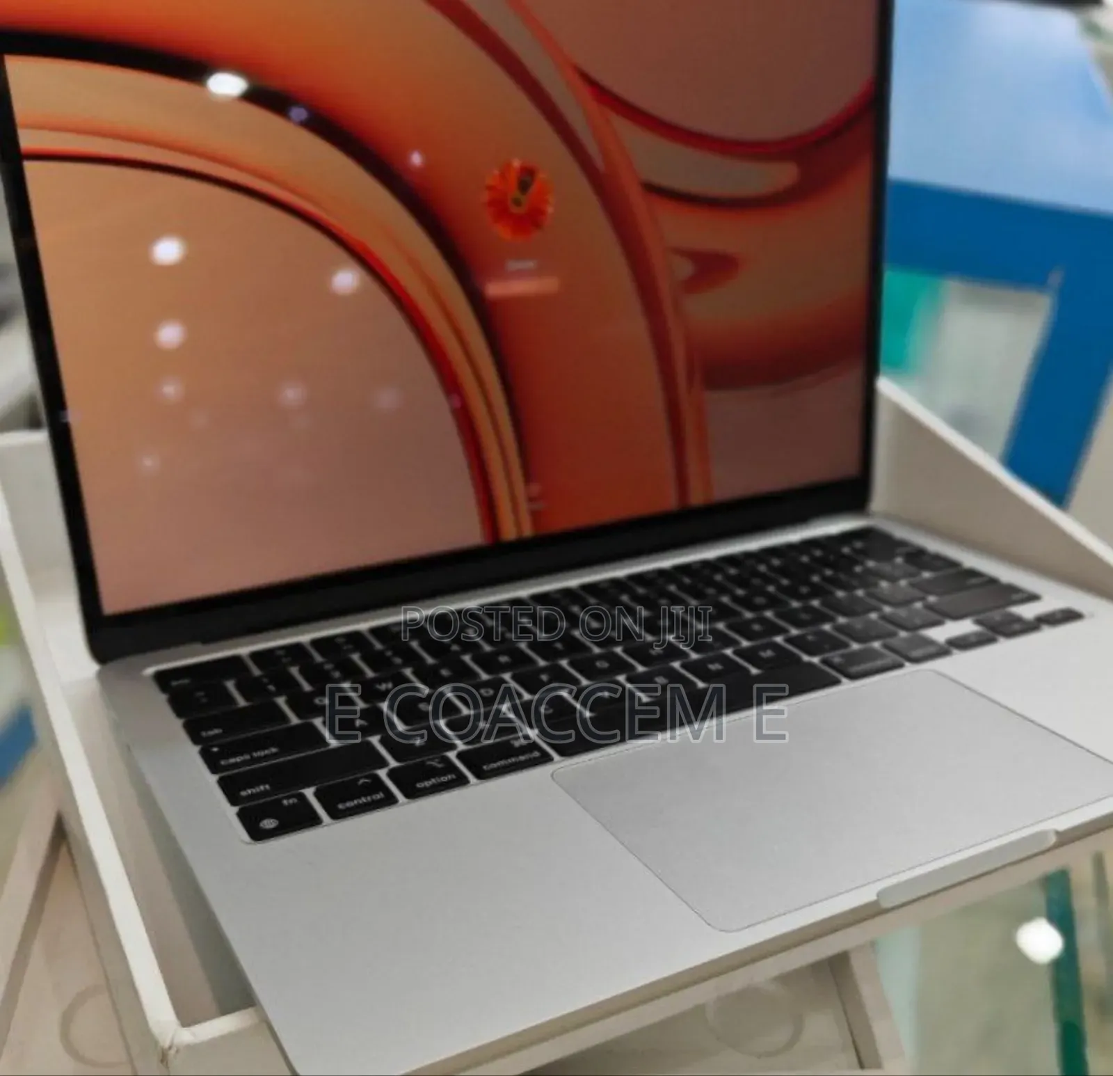 New Laptop Apple MacBook 8GB Apple M2 SSD 256GB