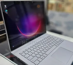 Photo - New Laptop Microsoft Surface Book 3 16GB Intel Core I7 SSD 256GB