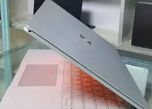 New Laptop Microsoft Surface Book 3 16GB Intel Core I7 SSD 256GB