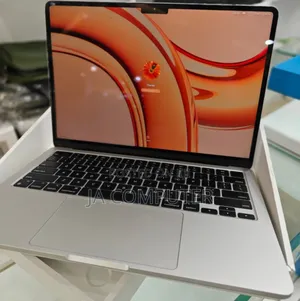New Laptop Apple MacBook Air 2022 M2 8GB Apple M2 SSD 256GB