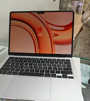 Photo - New Laptop Apple MacBook Air 2022 M2 8GB Apple M2 SSD 256GB
