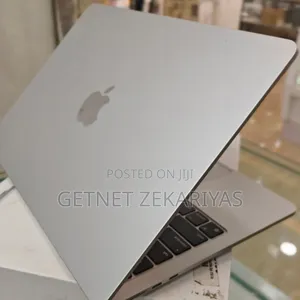 New Laptop Apple MacBook Air 2023 M2 8GB Apple M2 SSD 256GB
