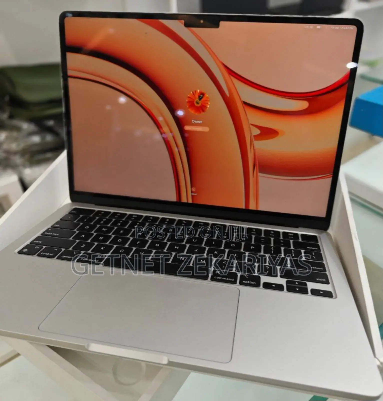 New Laptop Apple MacBook Air 2023 M2 8GB Apple M2 SSD 256GB