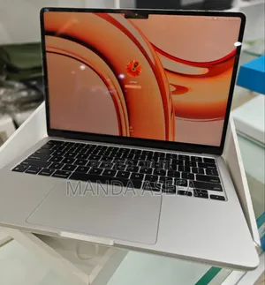 New Laptop Apple MacBook Air 8GB Apple M2 SSD 256GB