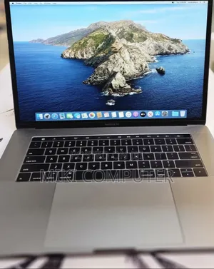 Photo - New Laptop Apple MacBook Pro 2016 16GB Intel Core I7 SSD 512GB