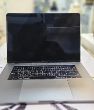 New Laptop Apple MacBook Pro 2016 16GB Intel Core I7 SSD 512GB