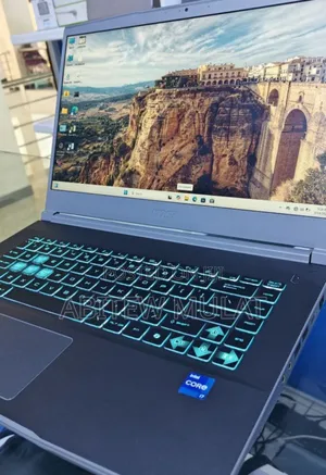 New Laptop MSI Katana GF66 16GB Intel Core I7 SSD 1T