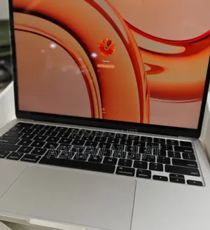 New Laptop Apple MacBook Air 2023 M2 8GB Apple M2 SSD 256GB