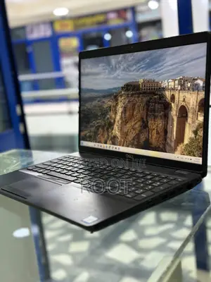 Photo - Laptop Dell Precision 3541 16GB Intel Core I7 SSD 1T