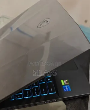New Laptop MSI Katana GF66 16GB Intel Core I7 SSD 1T
