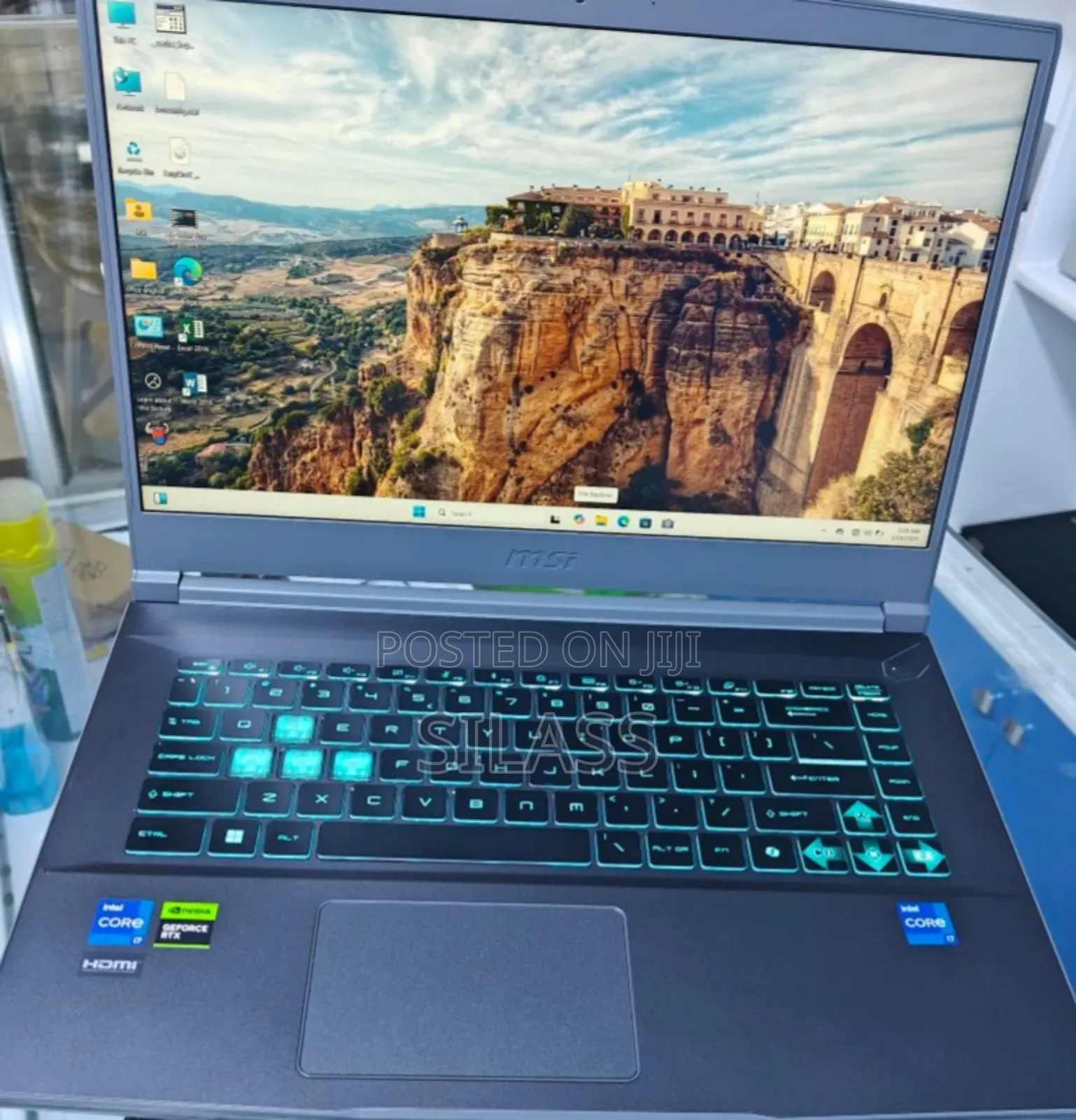 New Laptop MSI Pulse GL66 16GB Intel Core I7 SSD 1T