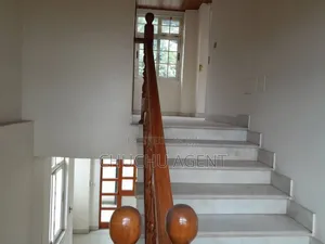 Hotel Rent Bole Main Road