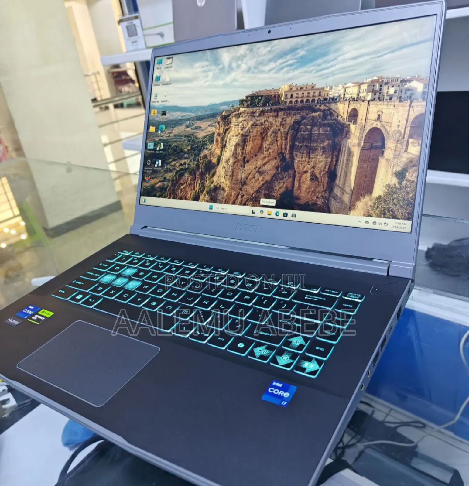 New Laptop MSI Katana 15 16GB Intel Core I7 SSD 1T