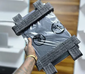 New Laptop HP Pavilion 15 4GB Intel HDD 500GB