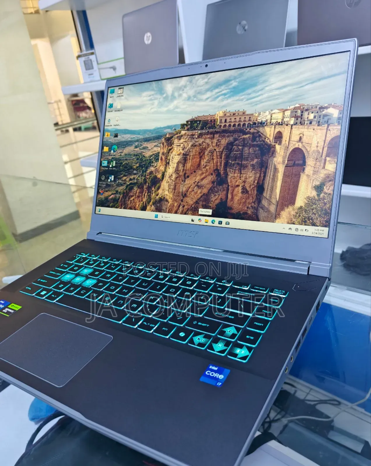 New Laptop MSI GP66 Raider 10GU 16GB Intel Core I7 SSD 1T