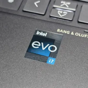 Photo - New Laptop HP Spectre 16GB Intel Core I7 SSD 1T