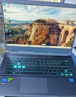 New Laptop MSI Katana 15 16GB Intel Core I7 SSD 1T