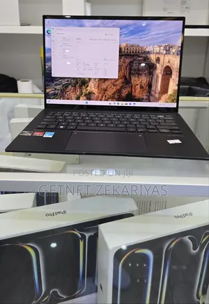 New Laptop Asus Zenbook 14 UX434 16GB AMD Ryzen 5 SSD 1T