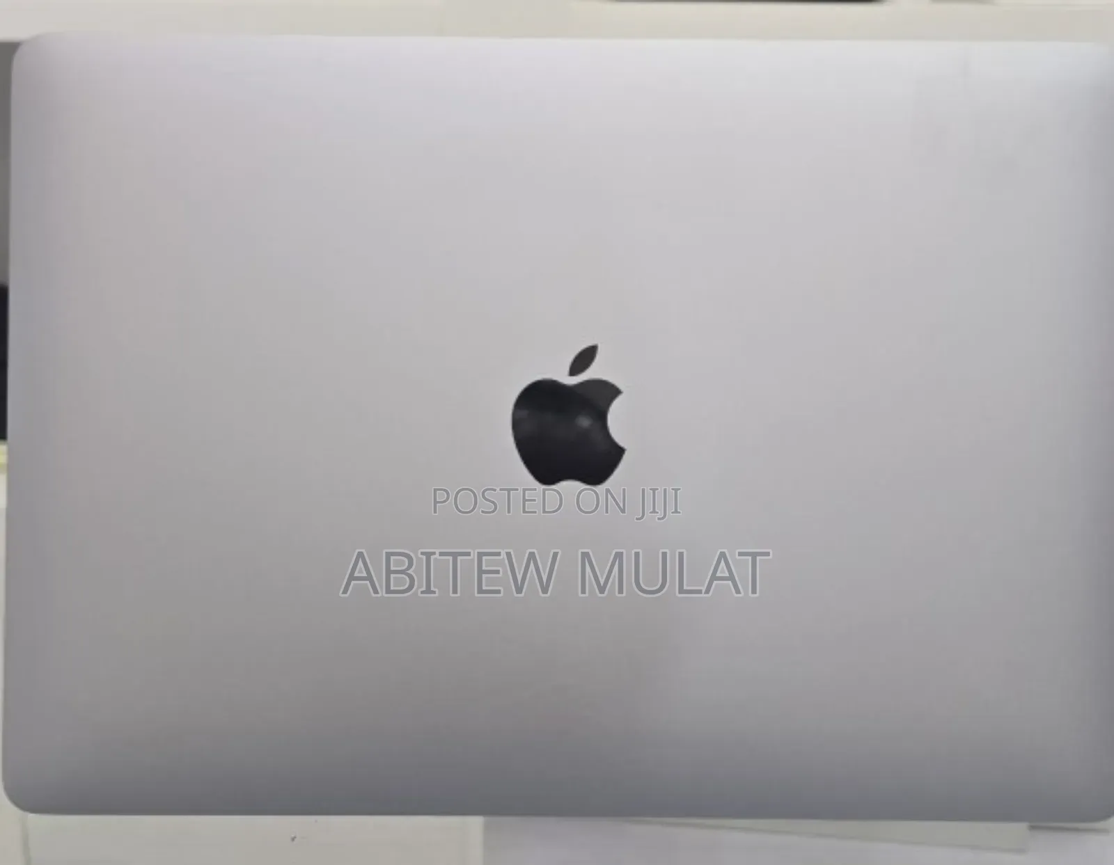 New Laptop Apple MacBook Air 2020 M1 8GB Apple M1 SSD 256GB