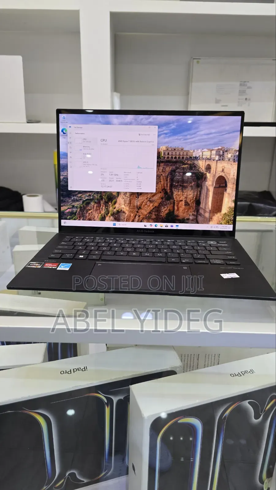 New Laptop Asus ZenBook UX330UA 16GB AMD Ryzen 5 SSD 1T