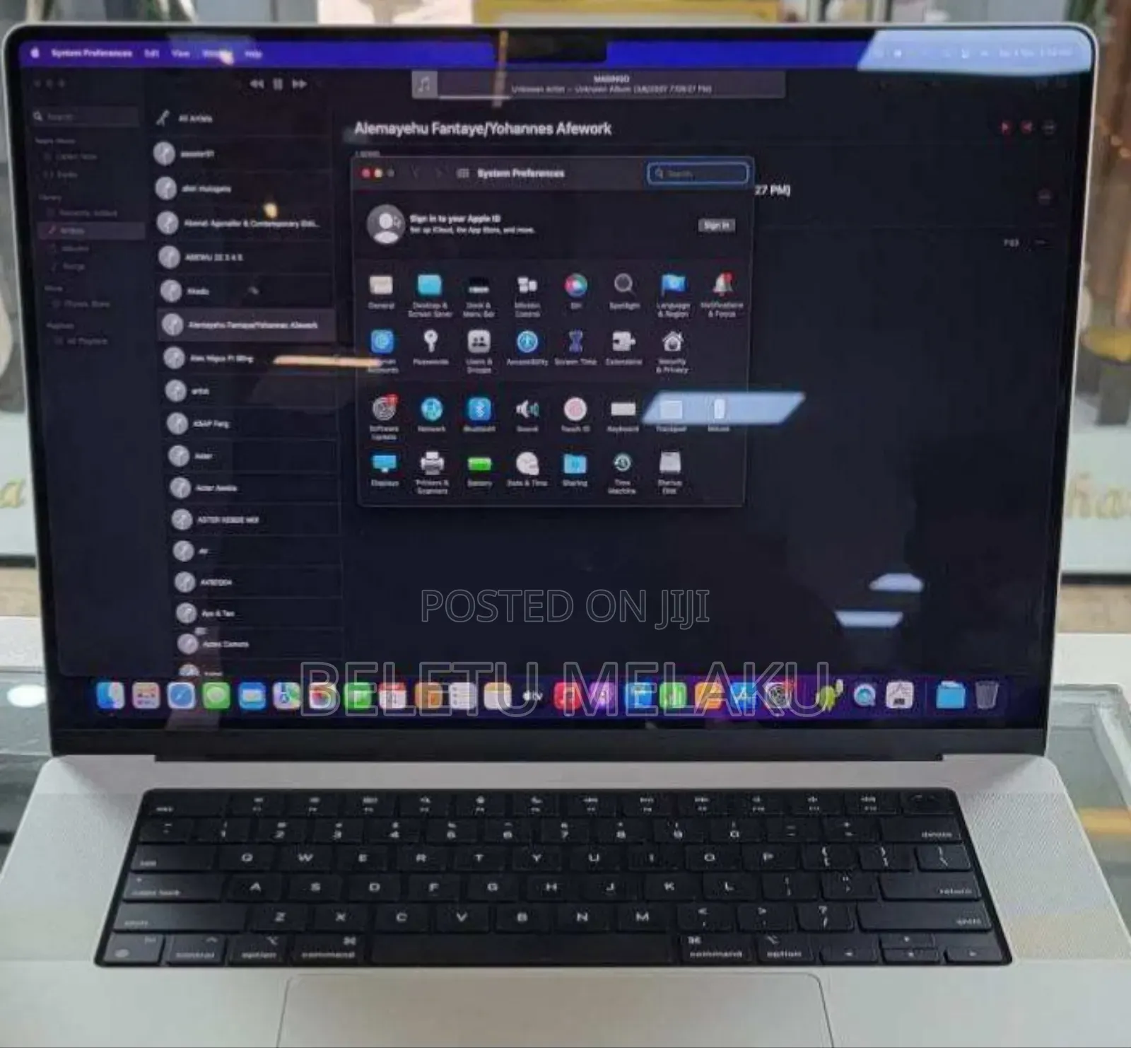 New Laptop Apple MacBook Pro M1 16GB Apple M3 Max SSD 512GB