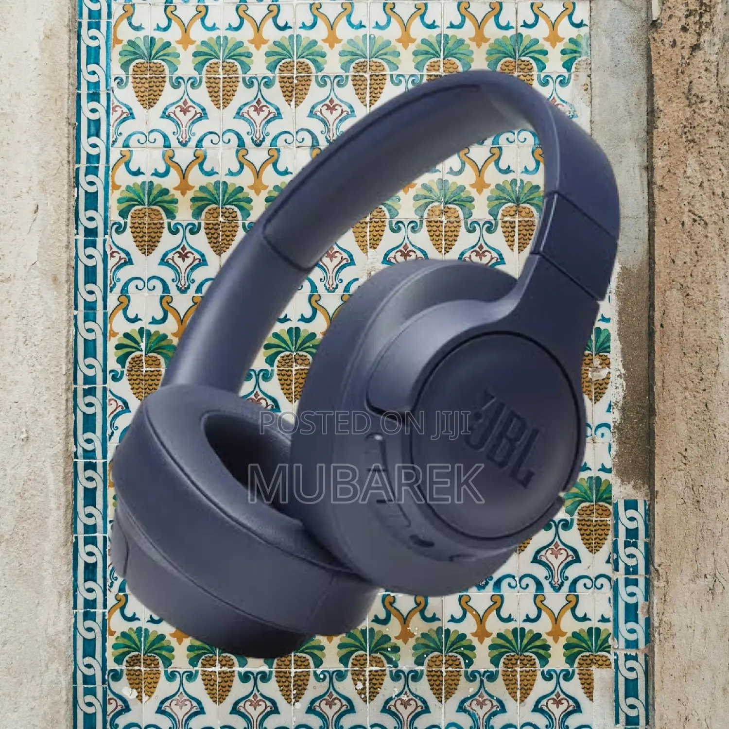 JBL 700bt Gentle Bass Music Lovers