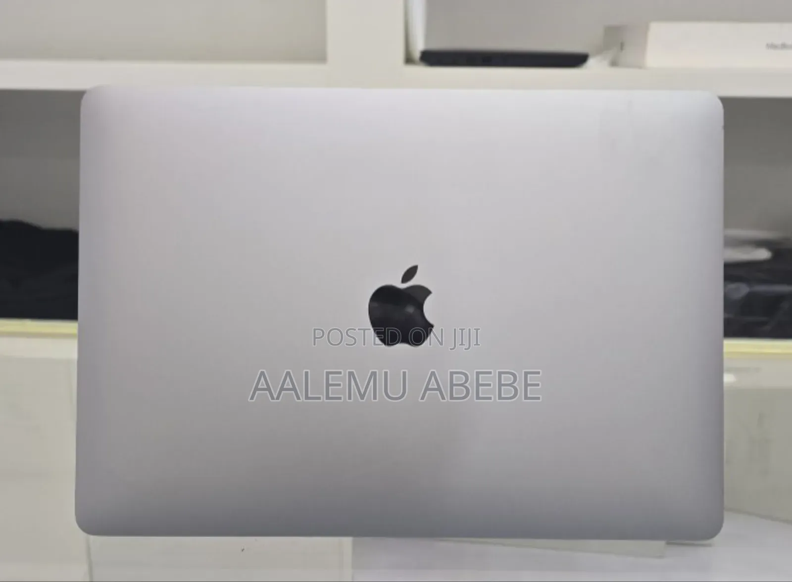 New Laptop Apple MacBook Air 2020 M1 8GB Apple M1 SSD 256GB
