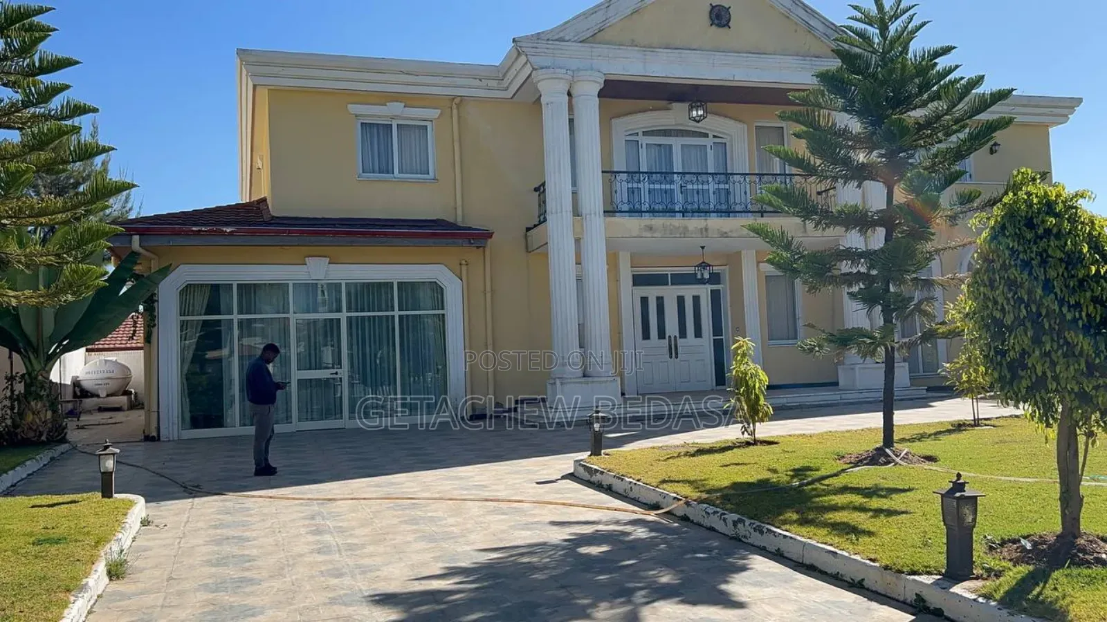 Furnished 5bdrm House in Ccd, Oromia-Finfinne for sale