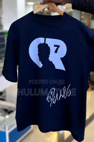 Photo - Oversize T-Shirt Cr7