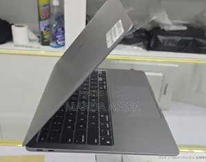 New Laptop Apple MacBook Air 8GB Apple M1 SSD 256GB