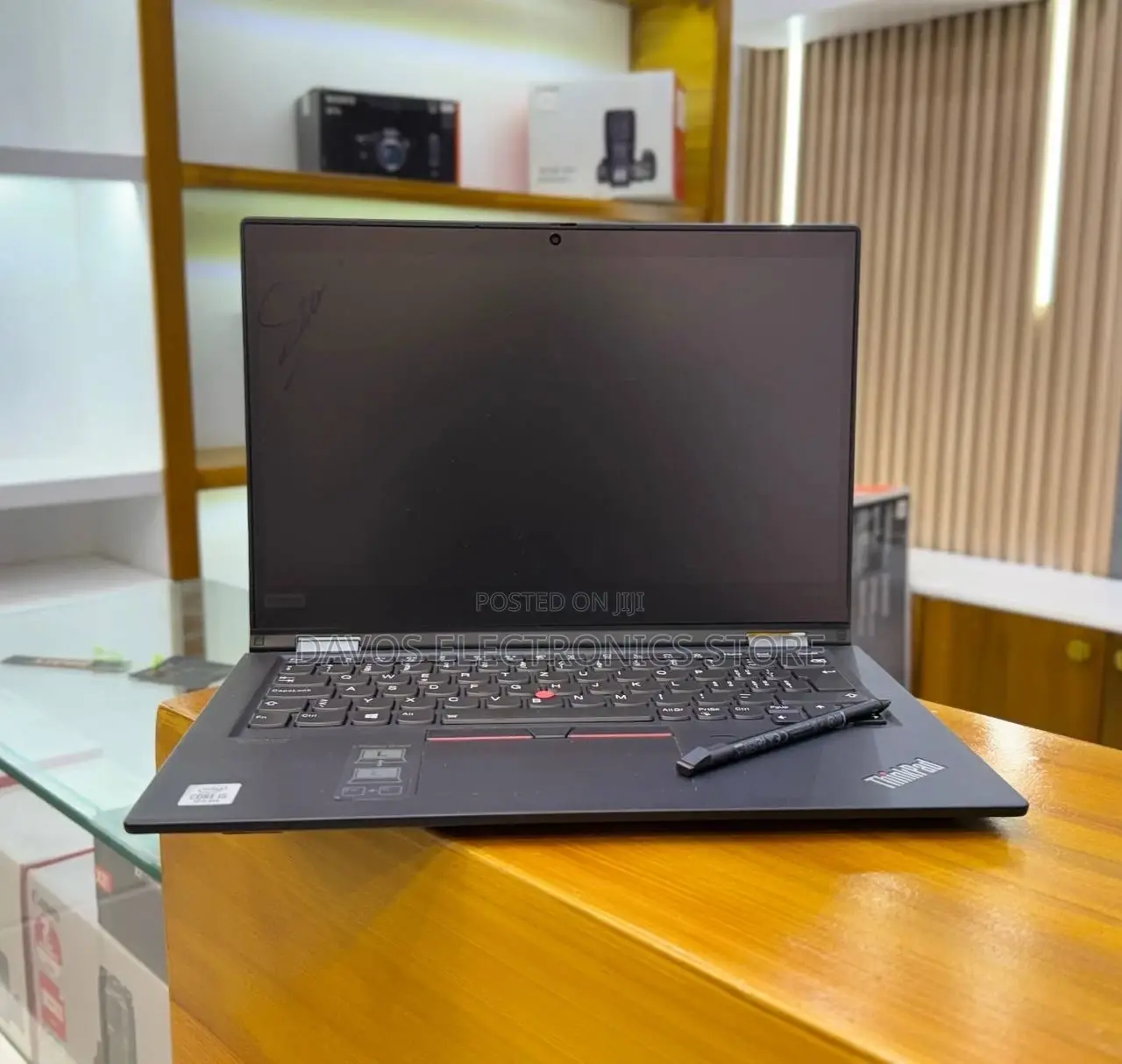 New Laptop Lenovo ThinkPad Yoga 8GB Intel Core I5 SSD 512GB