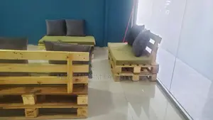 Pallet Sofa