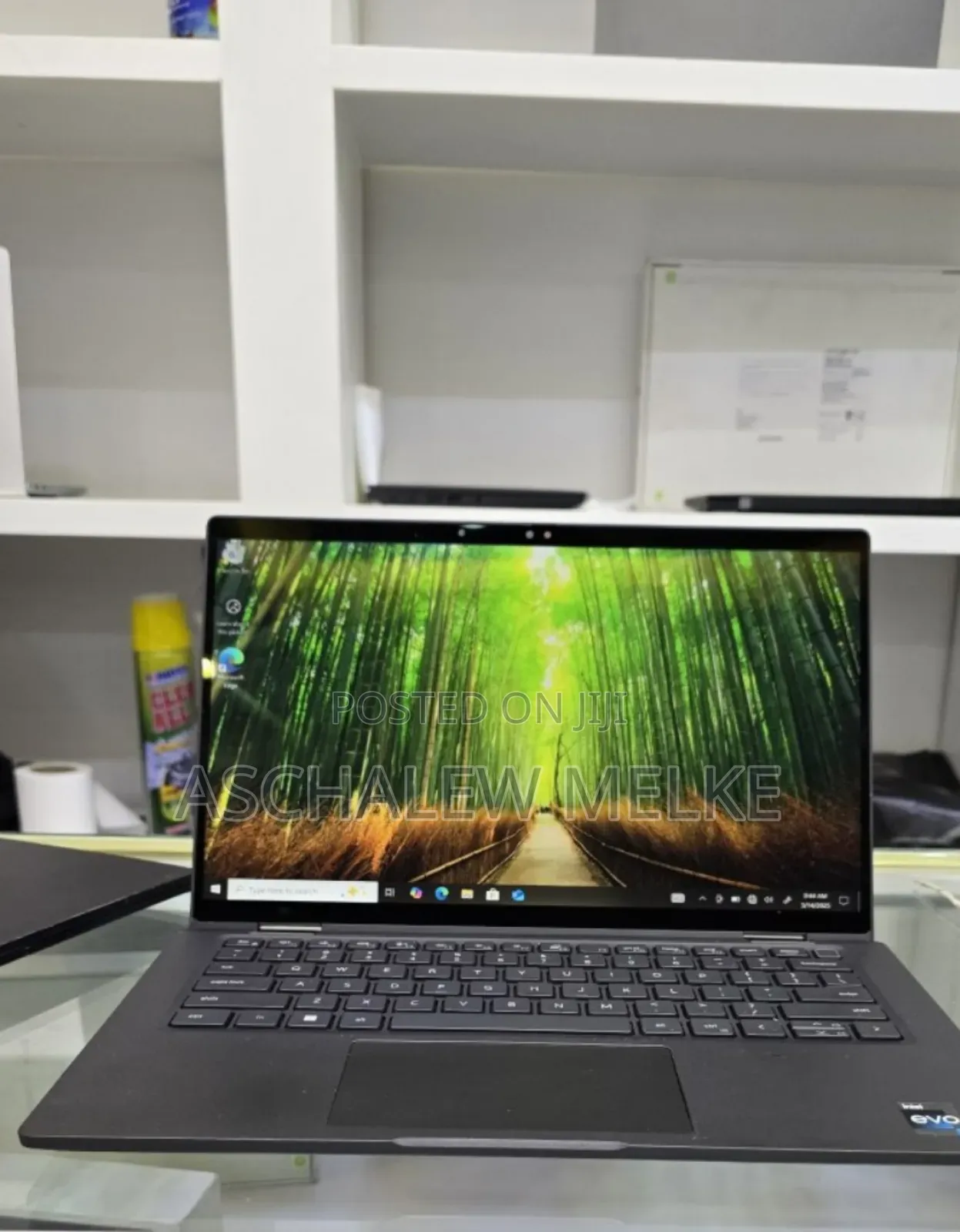 New Laptop Asus ZenBook UX302LG 16GB AMD Ryzen 5 SSD 1T