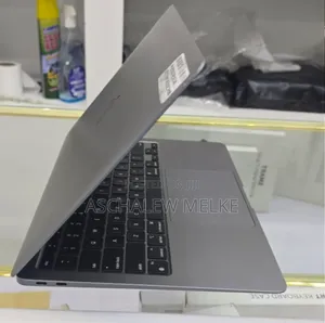 Photo - Laptop Apple MacBook Air 2020 M1 8GB Apple M1 SSD 256GB