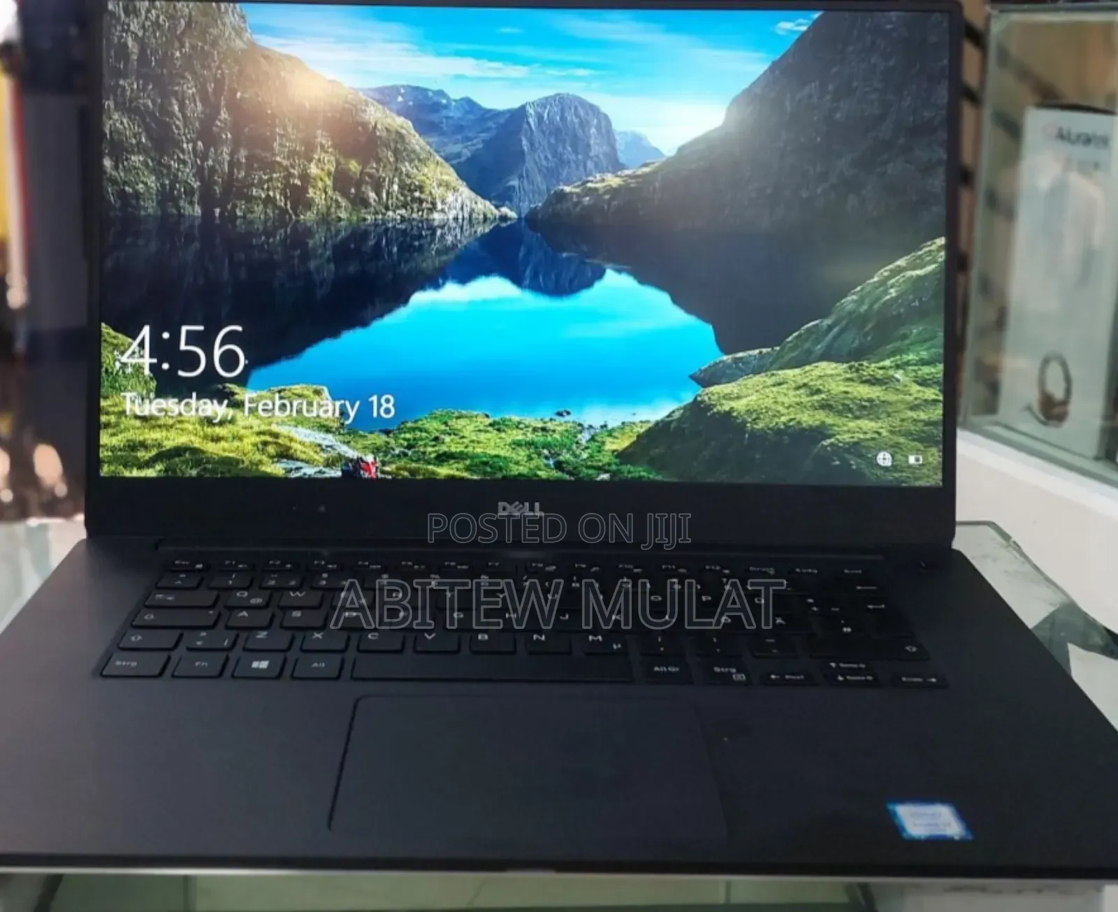 New Laptop Dell Precision 15 5520 16GB Intel Core I7 SSD 512GB