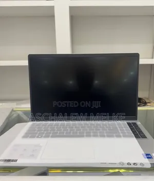 New Laptop Dell Inspiron 15 16GB Intel Core I7 SSD 1T