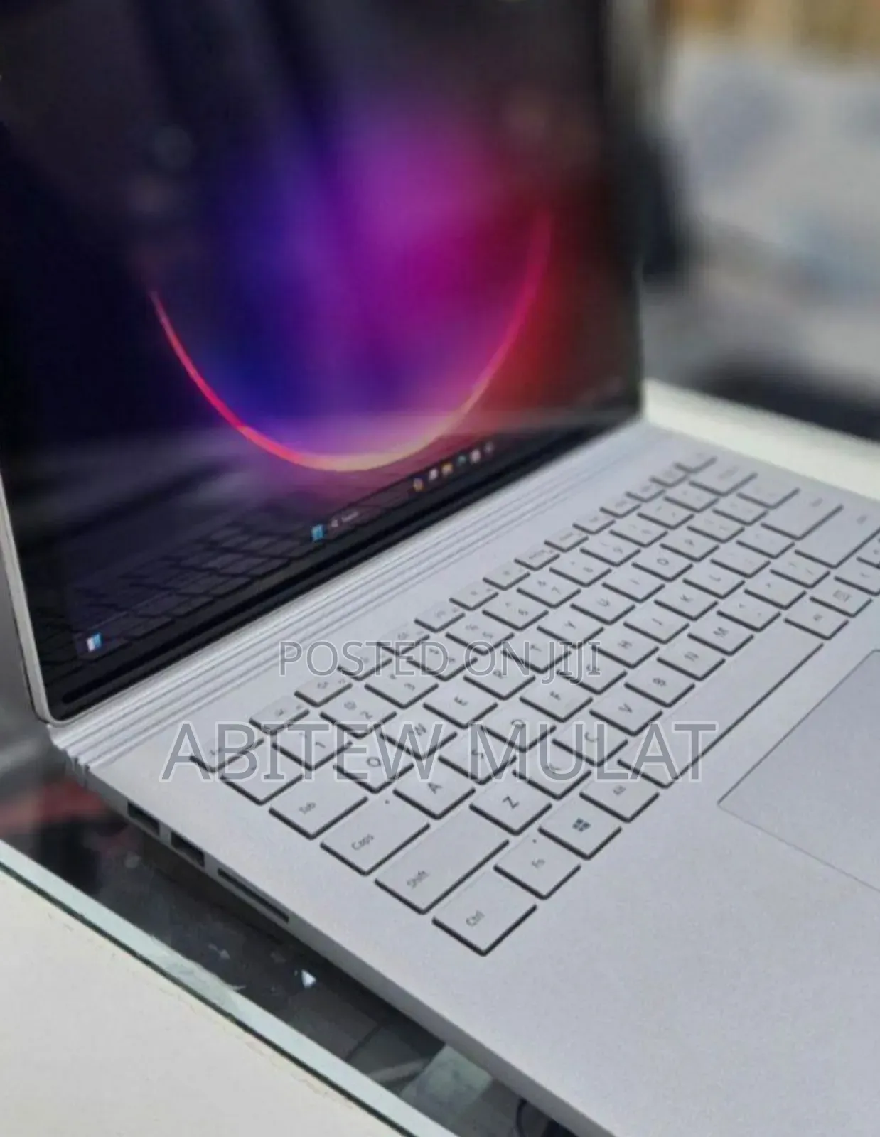 New Laptop Microsoft Surface Book 3 16GB Intel Core I7 SSD 256GB