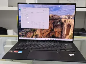 New Laptop Asus ZenBook 13 UX331UN 16GB AMD Ryzen 5 SSD 1T