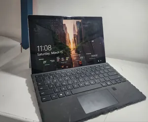 New Laptop Microsoft Surface 8GB Intel Core I5 SSD 128GB