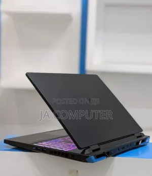 New Laptop Acer Predator Helios 300 16GB Intel Core I9 SSD 1T