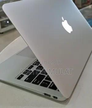 New Laptop Apple MacBook Air 2015 4GB Intel Core I5 SSD 128GB