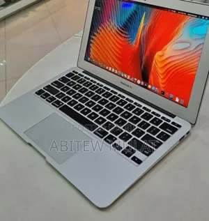New Laptop Apple MacBook Air 2015 4GB Intel Core I5 SSD 128GB