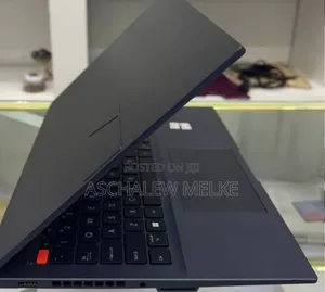 Photo - New Laptop Asus Vivobook 16 16GB Intel Core I9 SSD 512GB