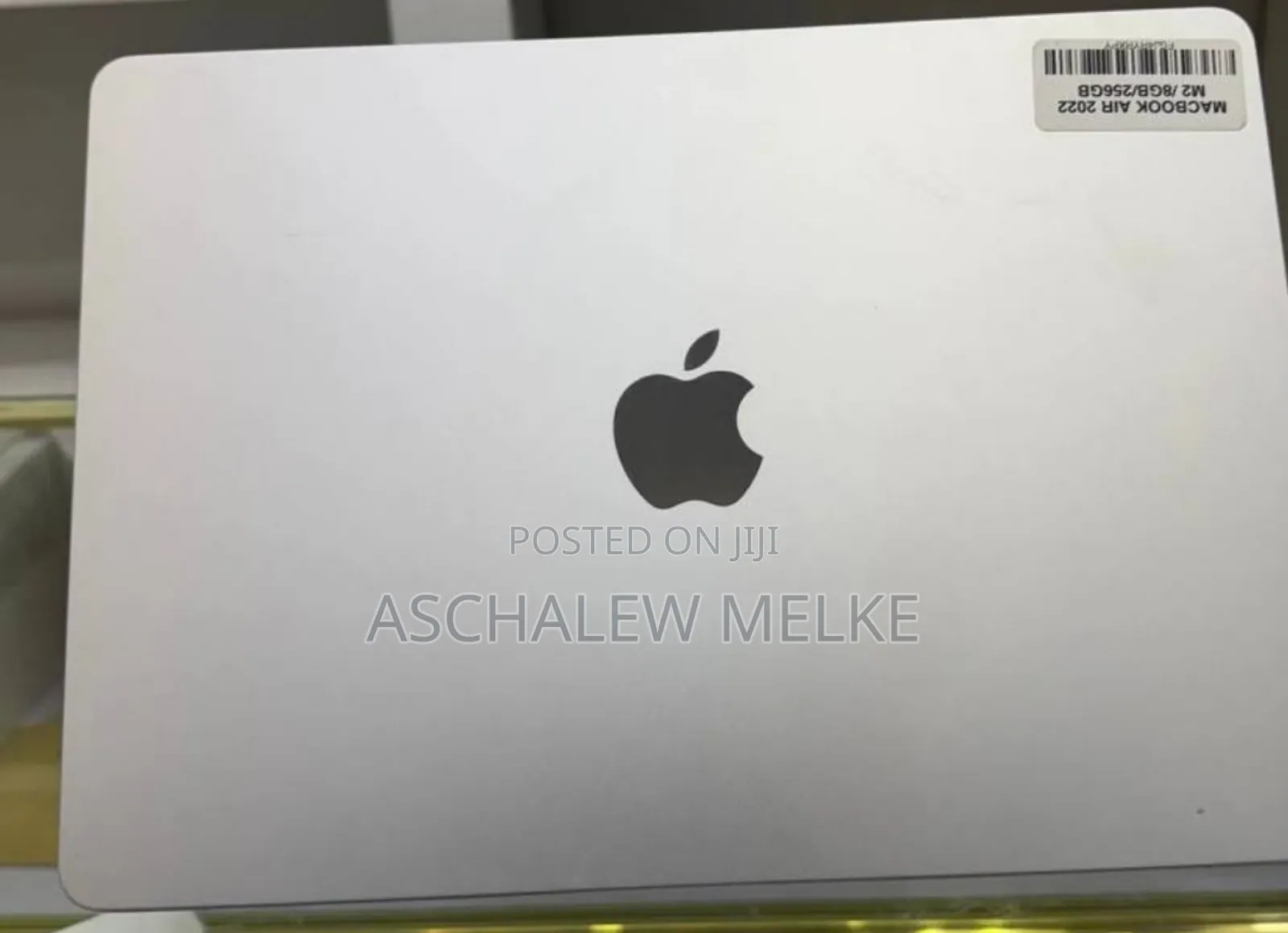 Laptop Apple MacBook Air 2022 M2 8GB Apple M2 SSD 256GB