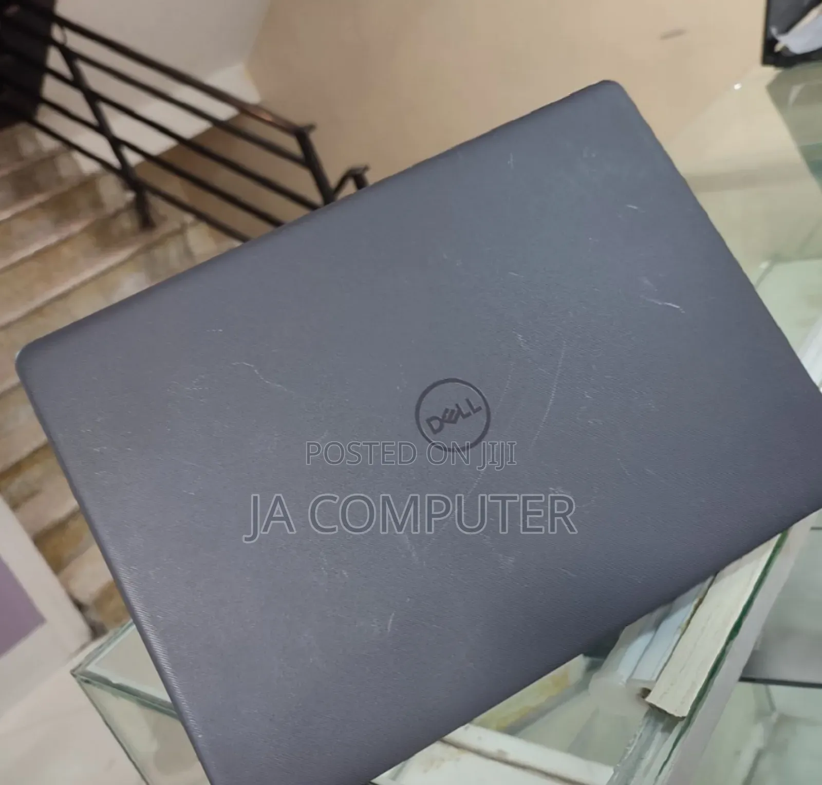 New Laptop Dell Vostro V13 8GB Intel Core I5 SSD 256GB