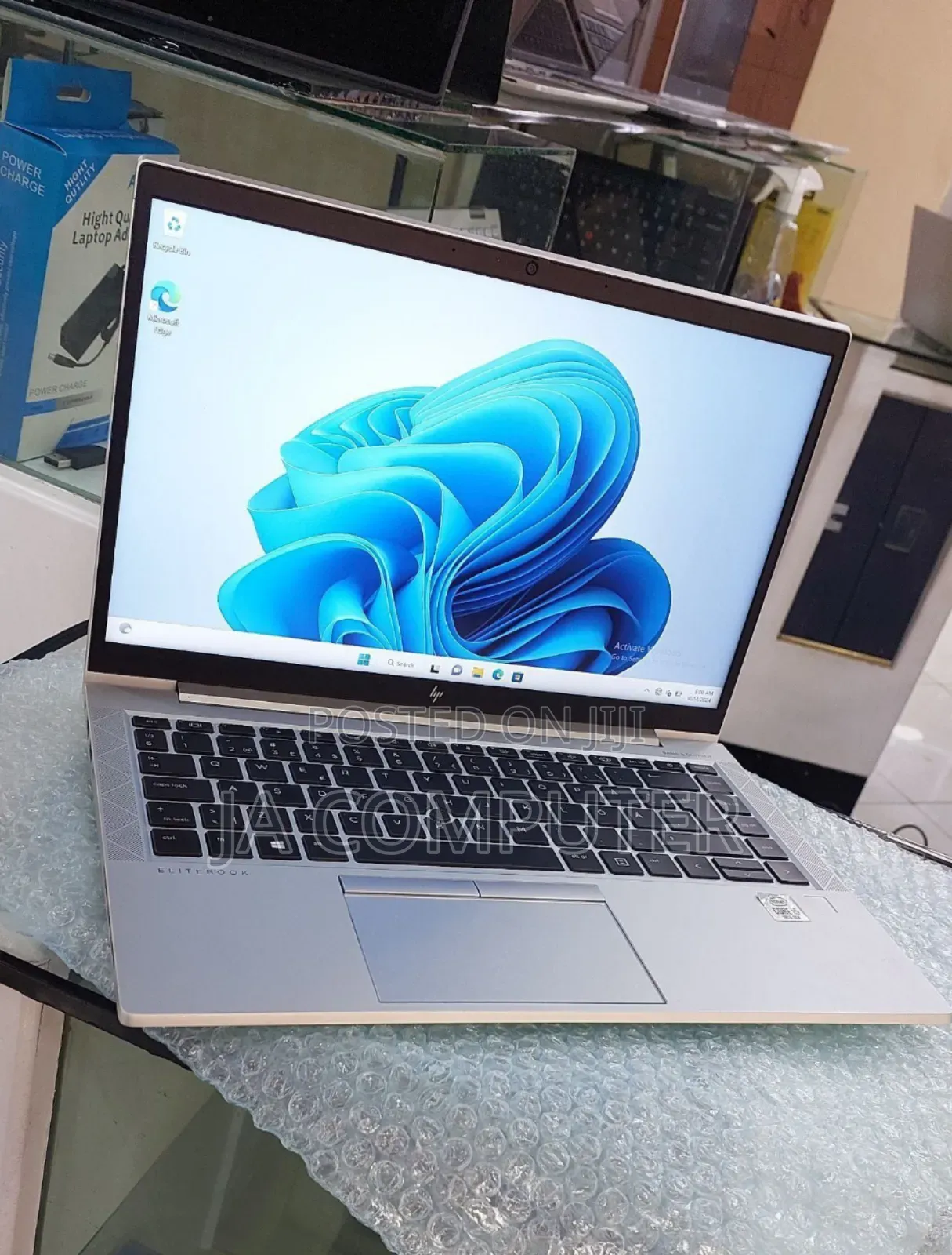 New Laptop HP EliteBook 830 G7 8GB Intel Core I5 SSD 512GB