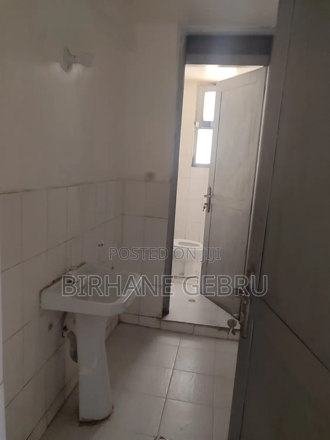 Apartiment Rent for Office