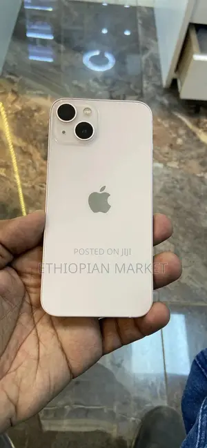 Apple iPhone 13 128 GB