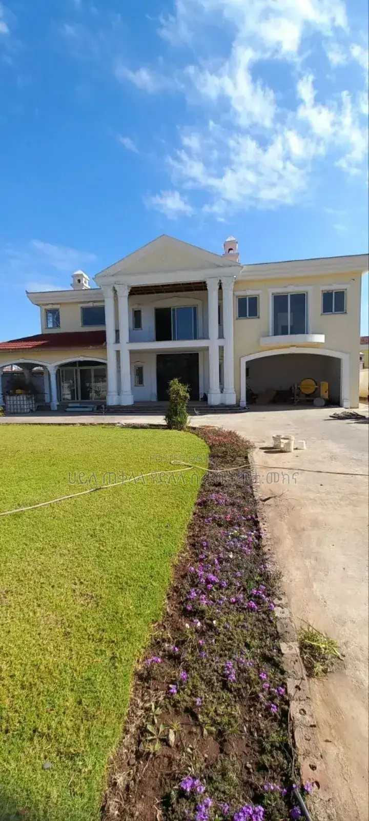 6bdrm House in Ccd Real State, Oromia-Finfinne for sale