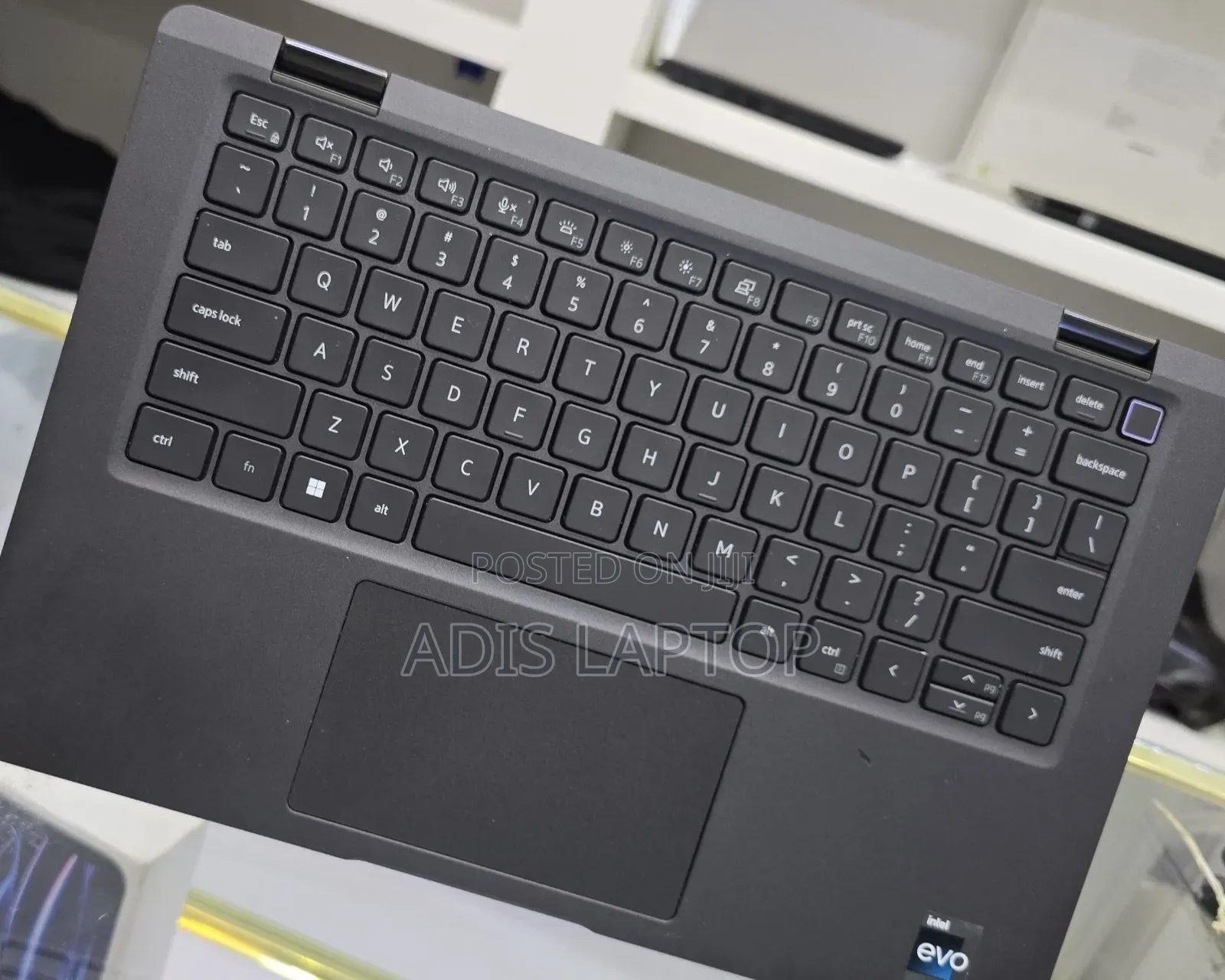 New Laptop Dell Latitude ST 16GB Intel Core I7 SSD 256GB